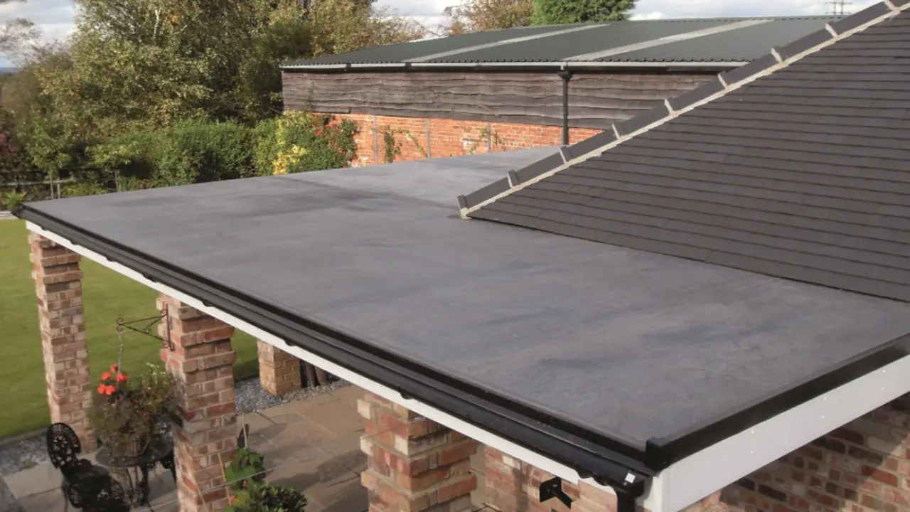 Flat vs. Pitched Roofs Pros and Cons for Residential Properties